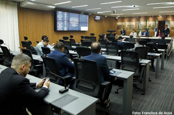 Vereadores aprovam leis que impactam infraestrutura e qualidade de vida