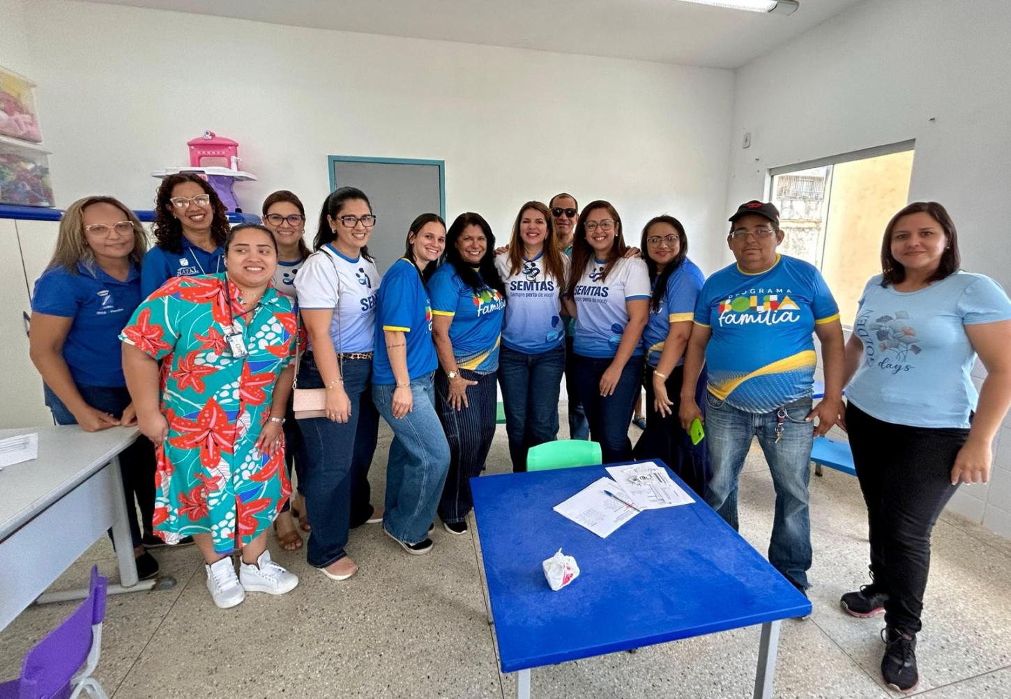 Ação do Cadastro Único atende 600 pessoas em Mãe Luiza e segue para o Ginásio Nélio Dias
