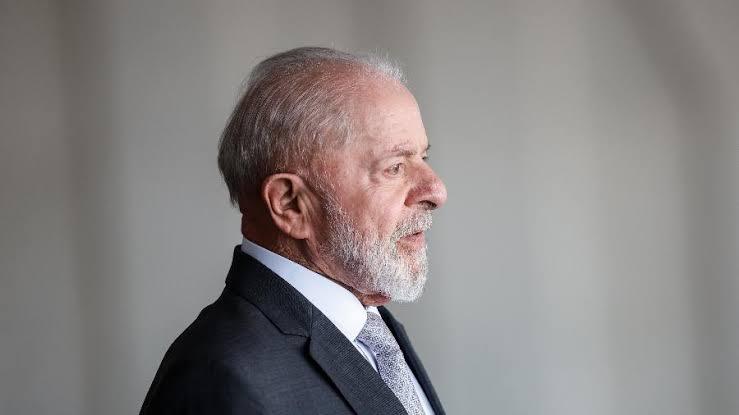 Lula critica embate entre Trump e Zelensky na Casa Branca e classifica encontro como ‘grotesco’