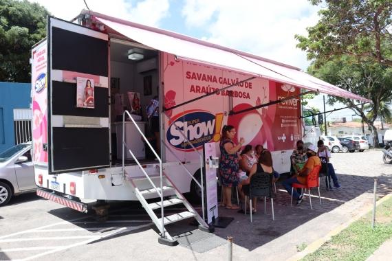 Bairro de Felipe Camarão recebe serviço itinerante de mamografia