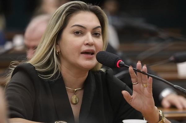 Prefeita Jussara Sales participa como palestrante no Fórum de Cidades Digitais e Inteligentes em Natal nesta quinta (06)