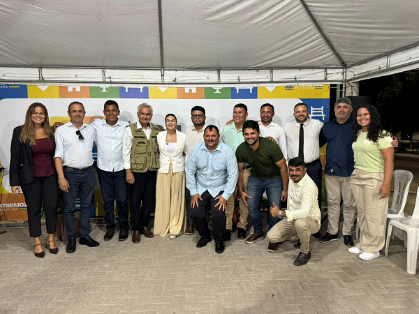 Prefeita Jussara Sales inaugura Alameda Centro e realiza sonho antigo de comerciantes em Extremoz