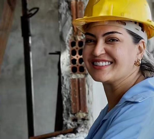 Prefeita Jussara Sales visita obras de ampliação do Centro Infantil Professora Luciana Ferreira de Melo, em Extremoz