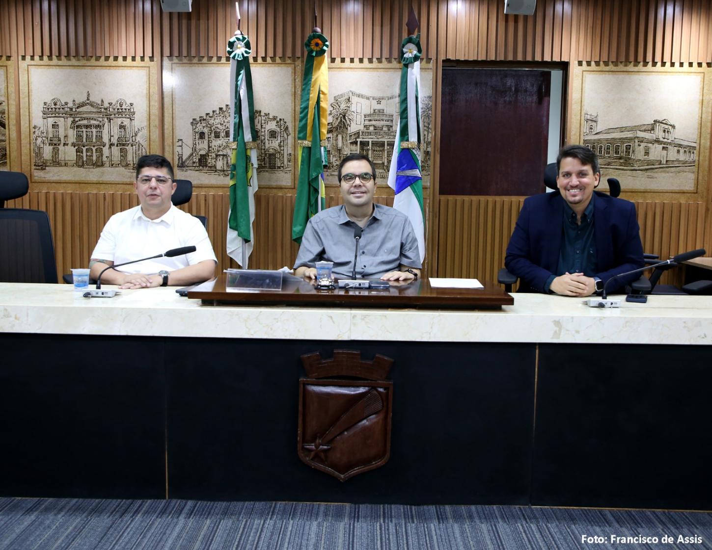 A Comissão em Defesa das Pessoas com Deficiência e Mobilidade Reduzida, da Câmara Municipal de Natal, se reuniu nesta segunda-feira (08). Na pauta, três novos projetos de lei para